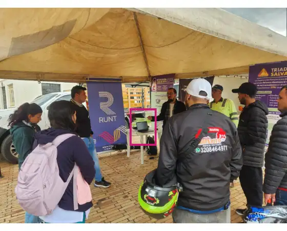 Informacion de Vehiculos por el Equipo de RUNT